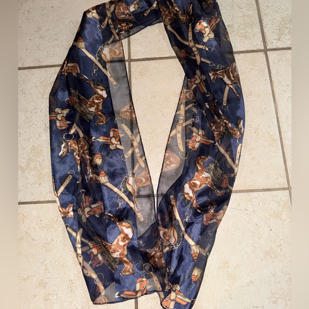 Vintage Equestrian Horse & Tassel Print Silk-Feel Scarf - Picture 6 of 7